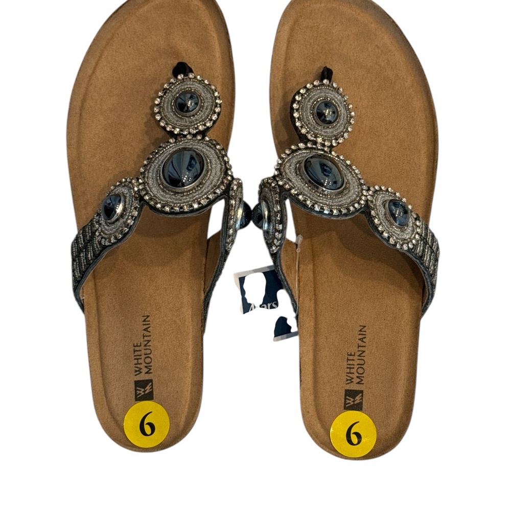 New White Mountain Women's Beaded Sandals - Black and Tan with tags !